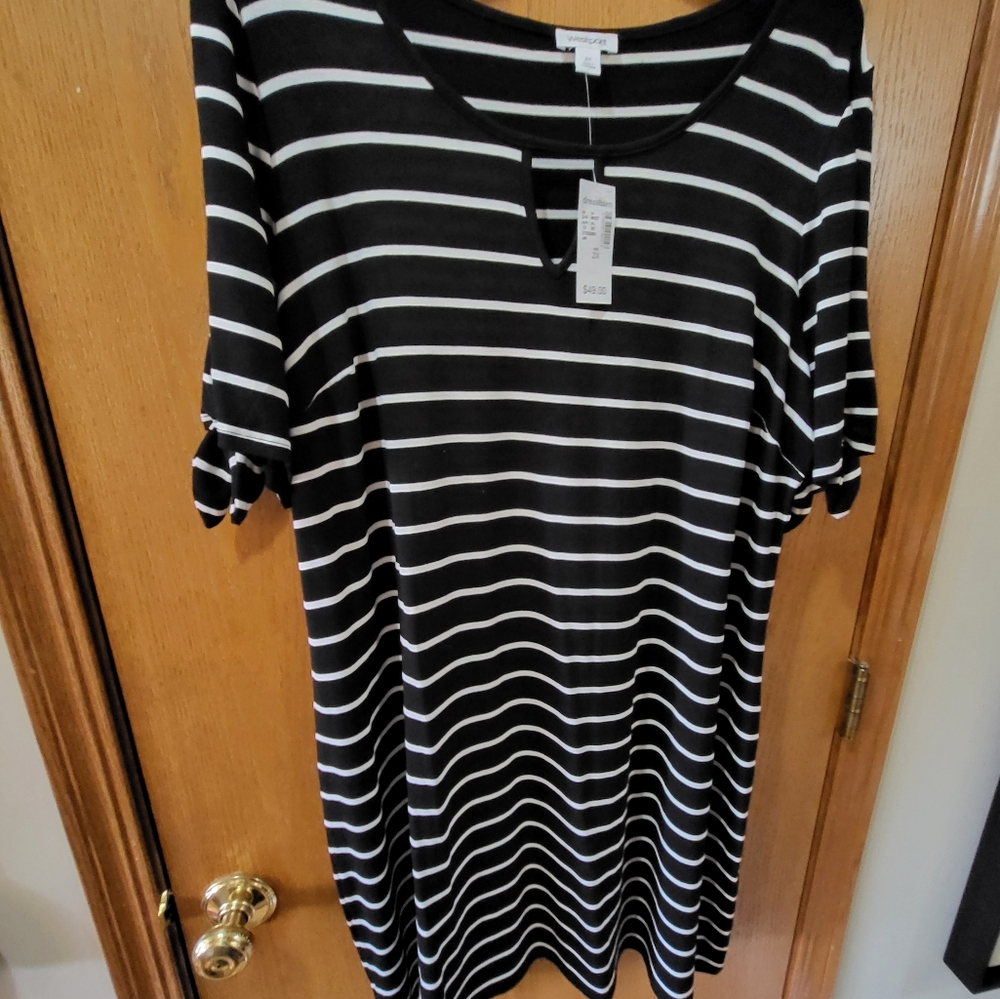 Westport Black and White Striped Short Sleeve Dress